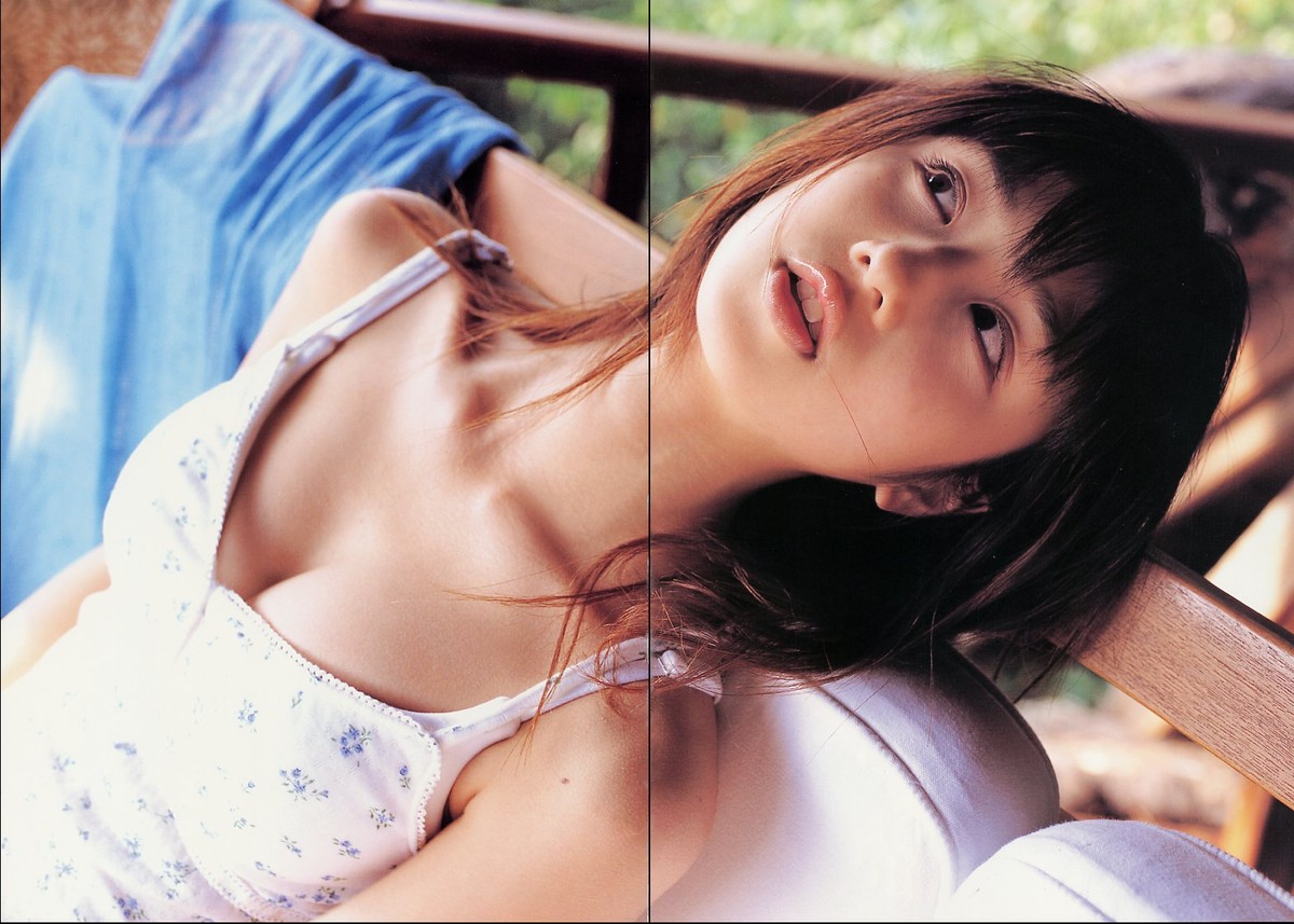 Photobook Yuko Ogura 小倉優子 Kokoro 0067 4285459666.jpg