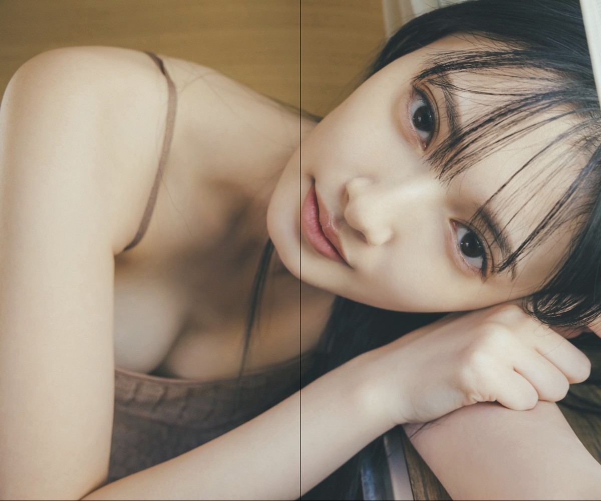 Photobook デジタル限定 2023 05 08 Kokoro Aoshima 青島心 Holiday 0026 6912514965.jpg