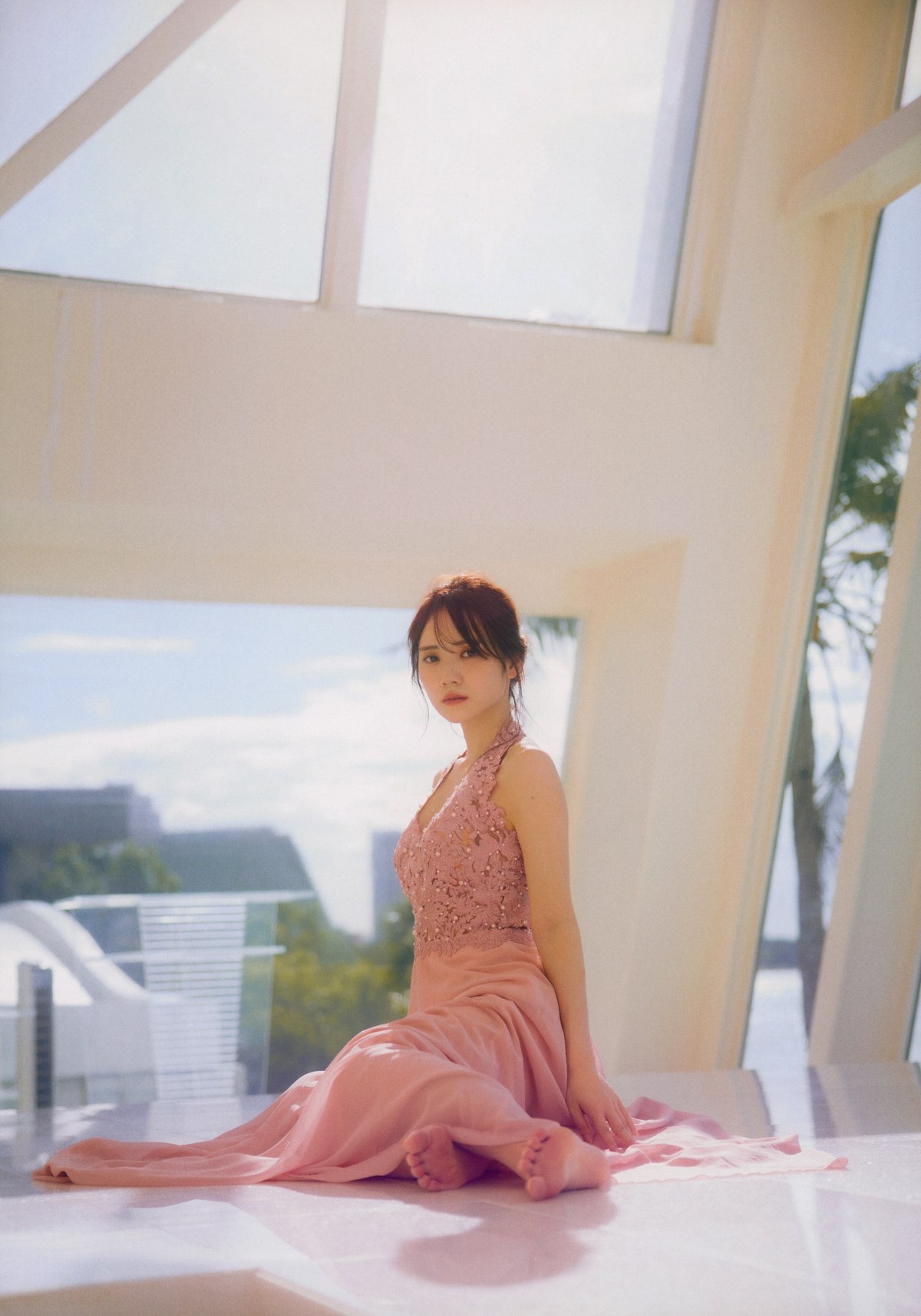 Photobook 2023 08 01 Mayu Tamura 田村真佑 1st Photobook The Moment I Fell In Love B 0018 3523146224.jpg