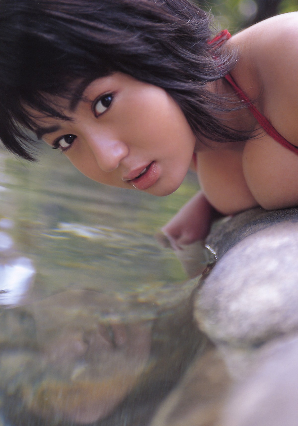 Photobook Takizawa Nonami 滝沢乃南 Hello Everyone 0028 3890013134.jpg