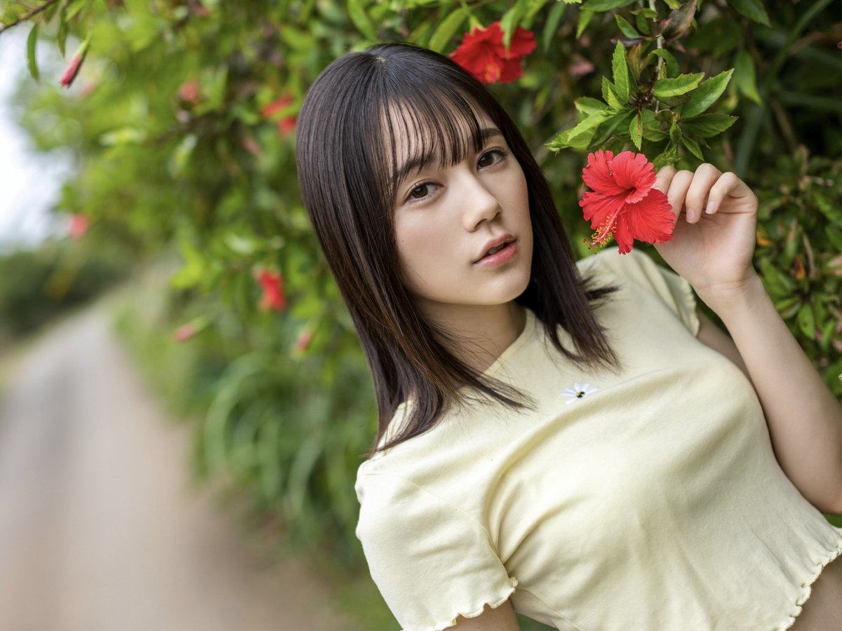 Photobook 2021 11 19 Remu Suzumori 涼森れむ Gravure Photobook In A Transparent World 0015 0702712127.jpg