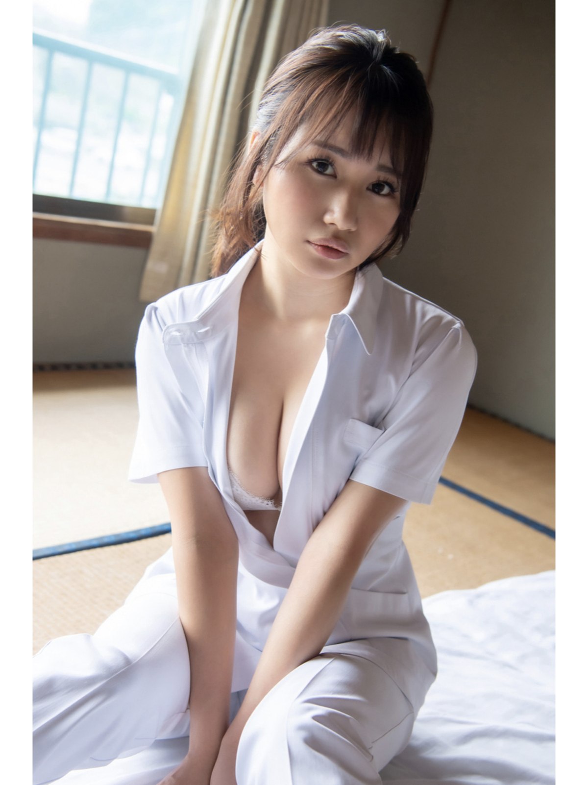 Photobook Kisaragi Natsuki 如月夏希 Official Gravure Photo Book Mysterious 0013 8438993781.jpg