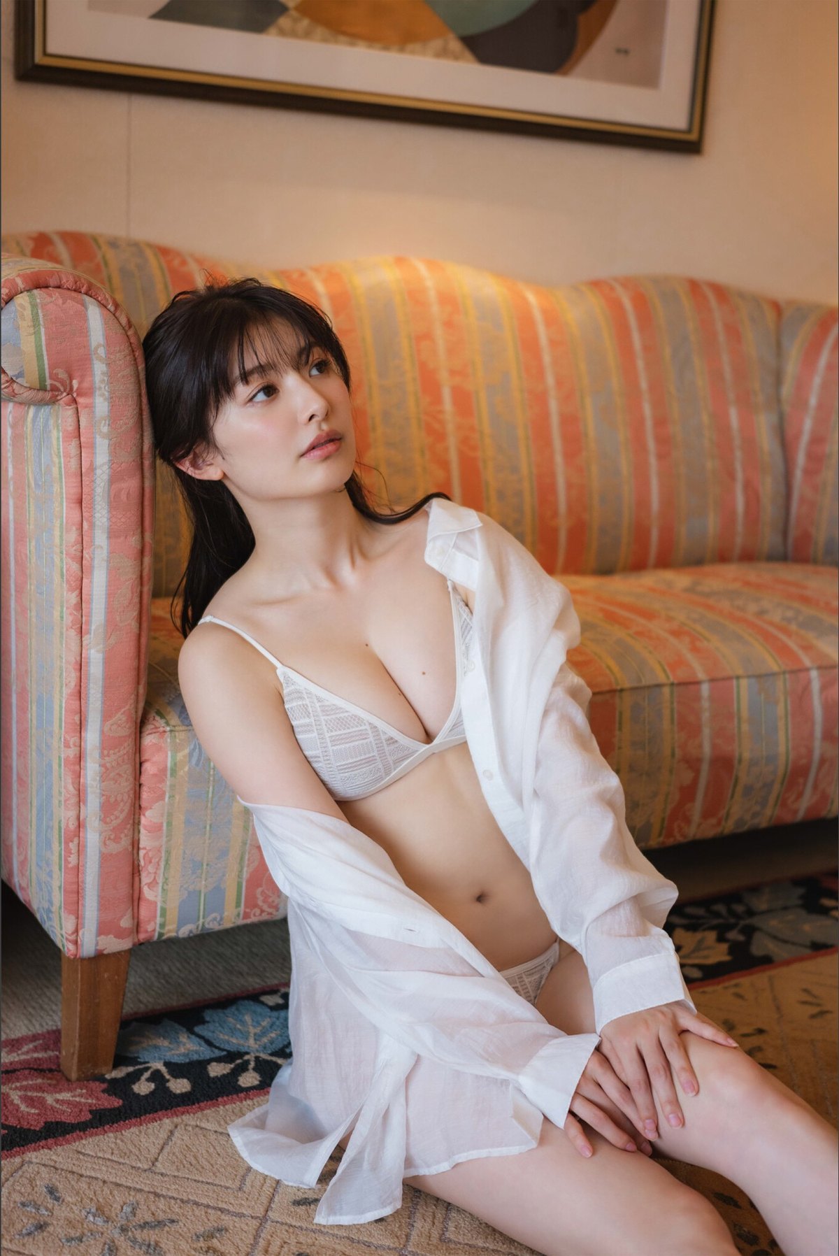 Weekly Gendai Photobook 2023 07 21 Tomu Muto 武藤十夢 Genius To Seduce A 0005 2008617292.jpg