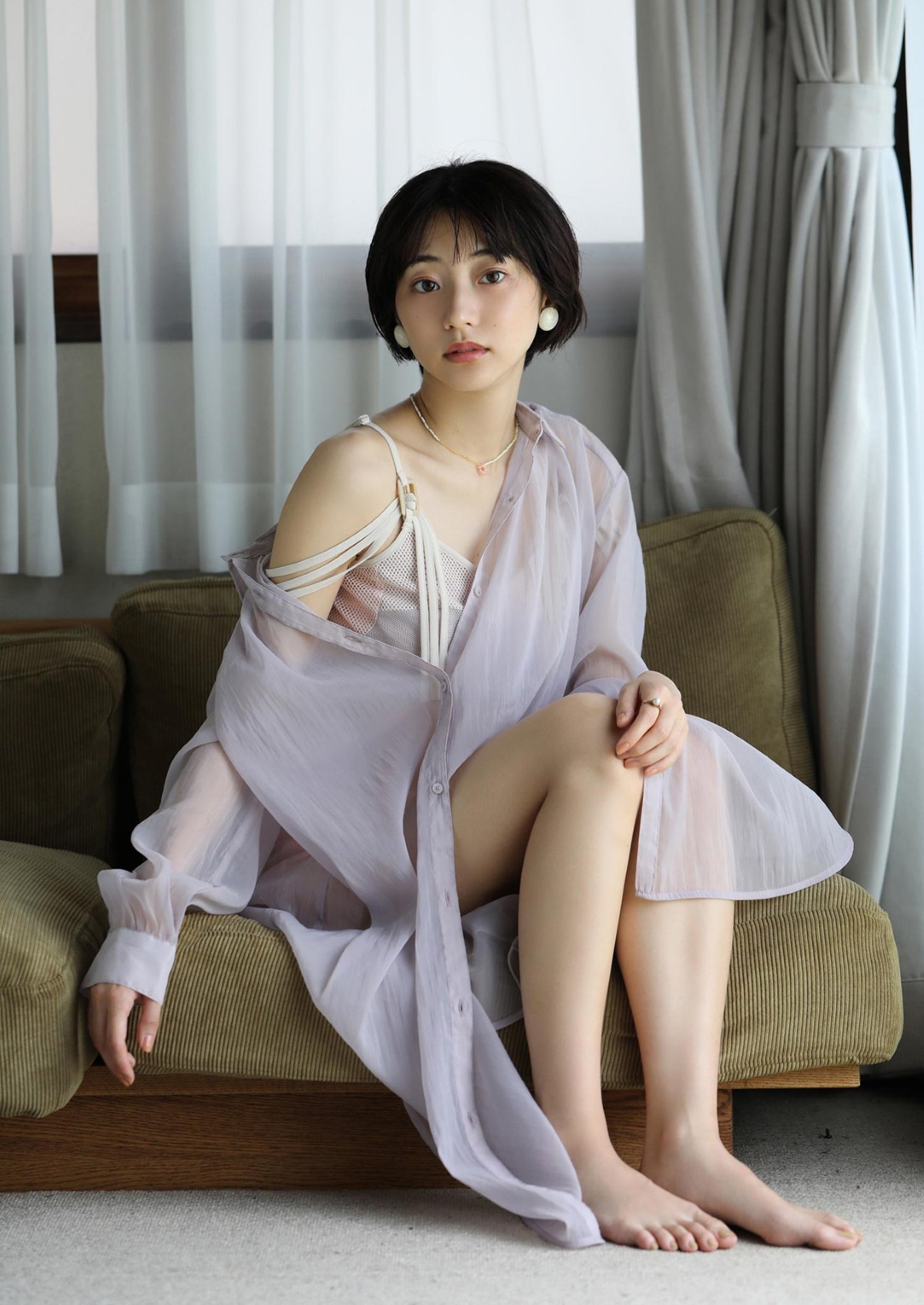 Photobook 2021 07 28 Rena Takeda 武田玲奈 Geranium 0012 5227042274.jpg