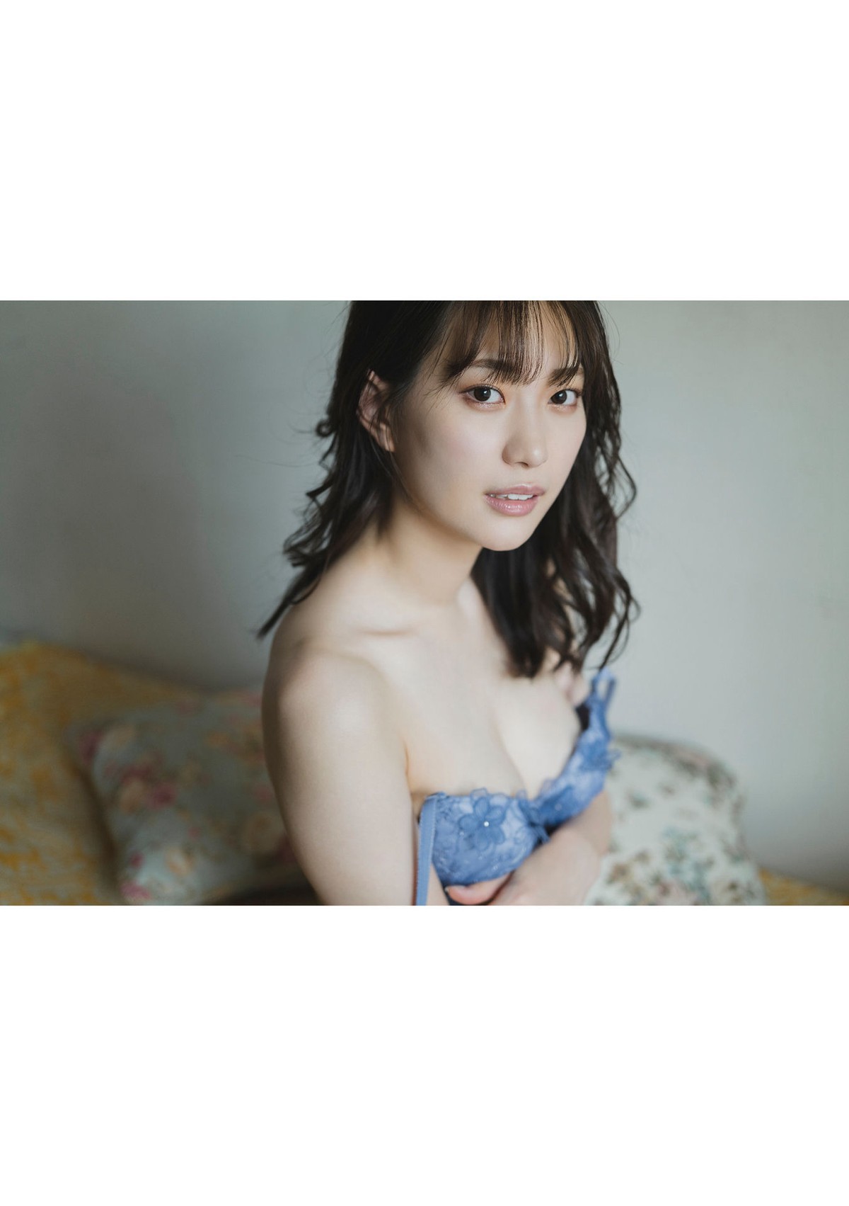 Photobook 2023 01 31 とられち Akari Mitani 美谷朱里 B 0054 1439760875.jpg