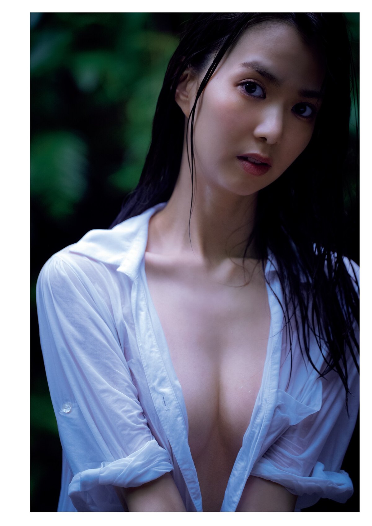 Photobook 2023 07 20 Riko Matsudaira 松平璃子 1st Photobook Rikopi 0045 3461990133.jpg