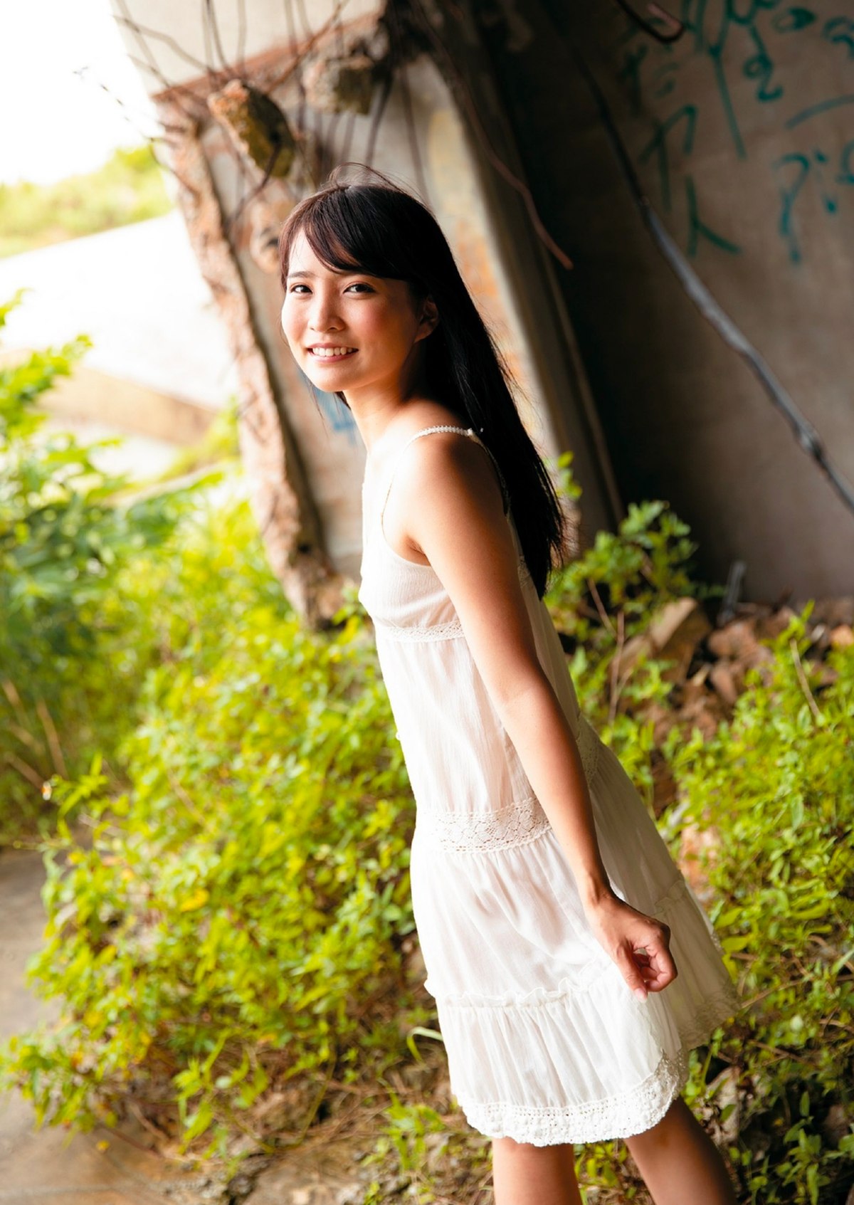 Photo Book Aoi Kururugi 枢木あおい Drop 0058 5265654596.jpg