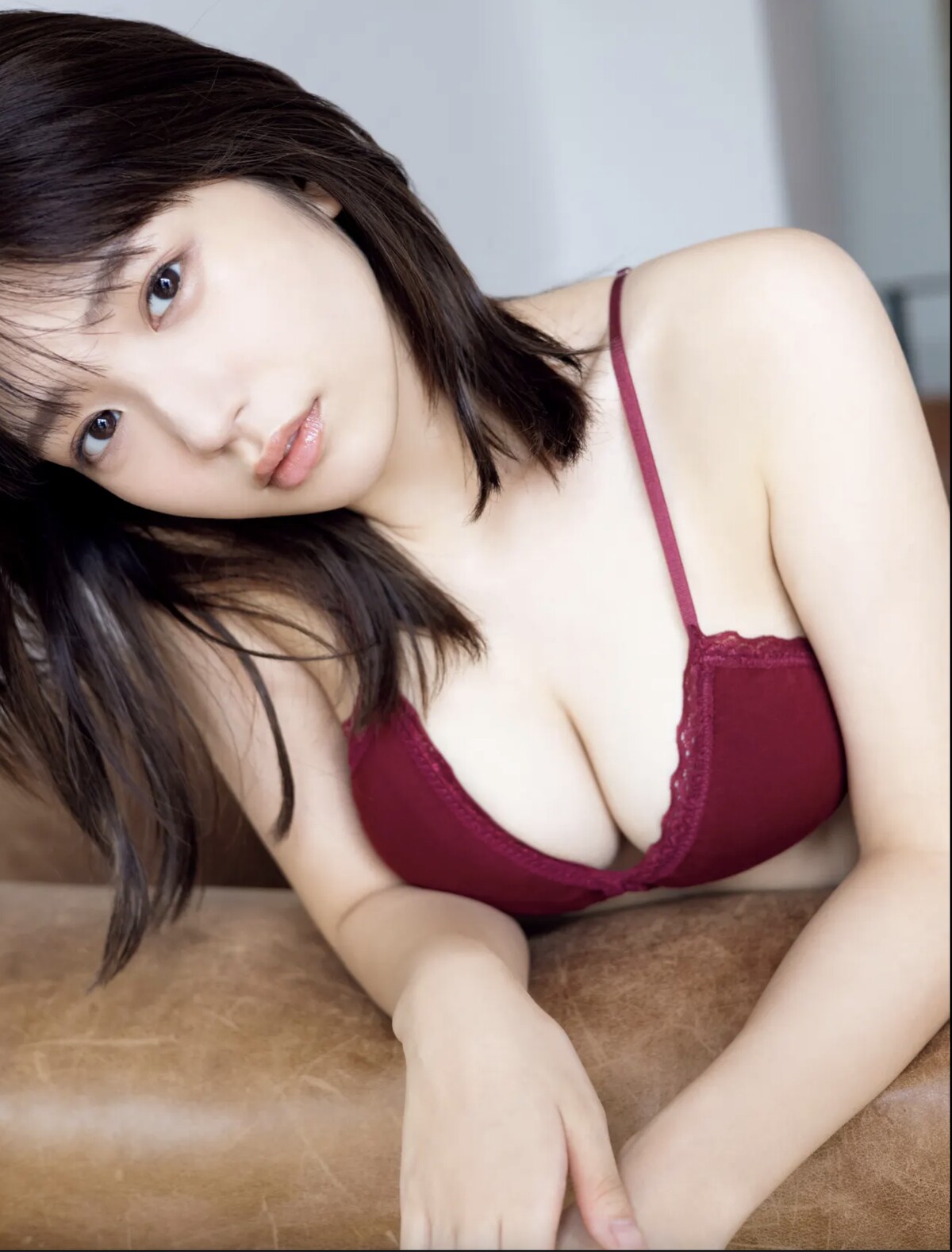 FRIDAYデジタル写真集 2023 03 29 Midori Nagatsuki 長月翠 降臨 Generation Zs Strongest Baby faced Beautiful Breasts 0001 7808718893.jpg