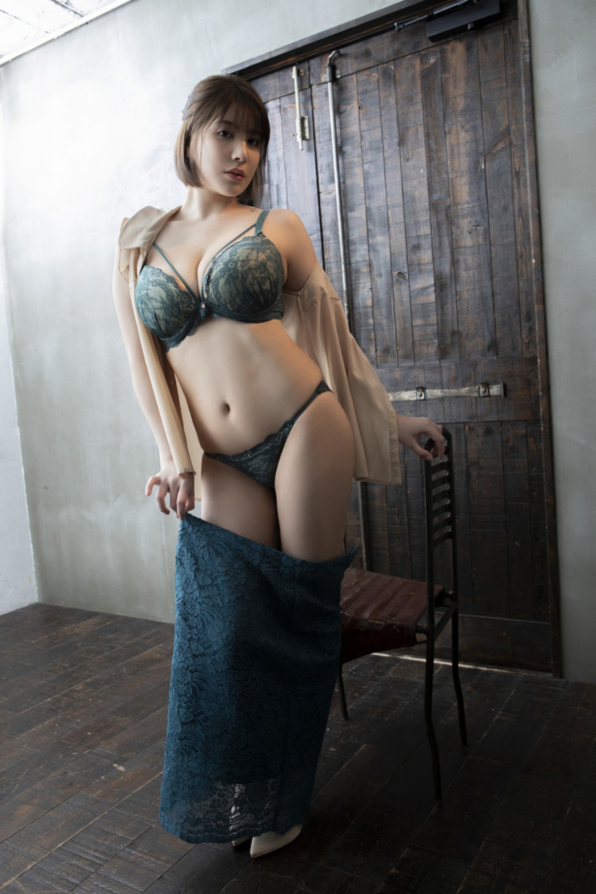 FRIDAY Digital Photo Book Shioyo 汐世 Goddess Body 0009 1124887294.jpg