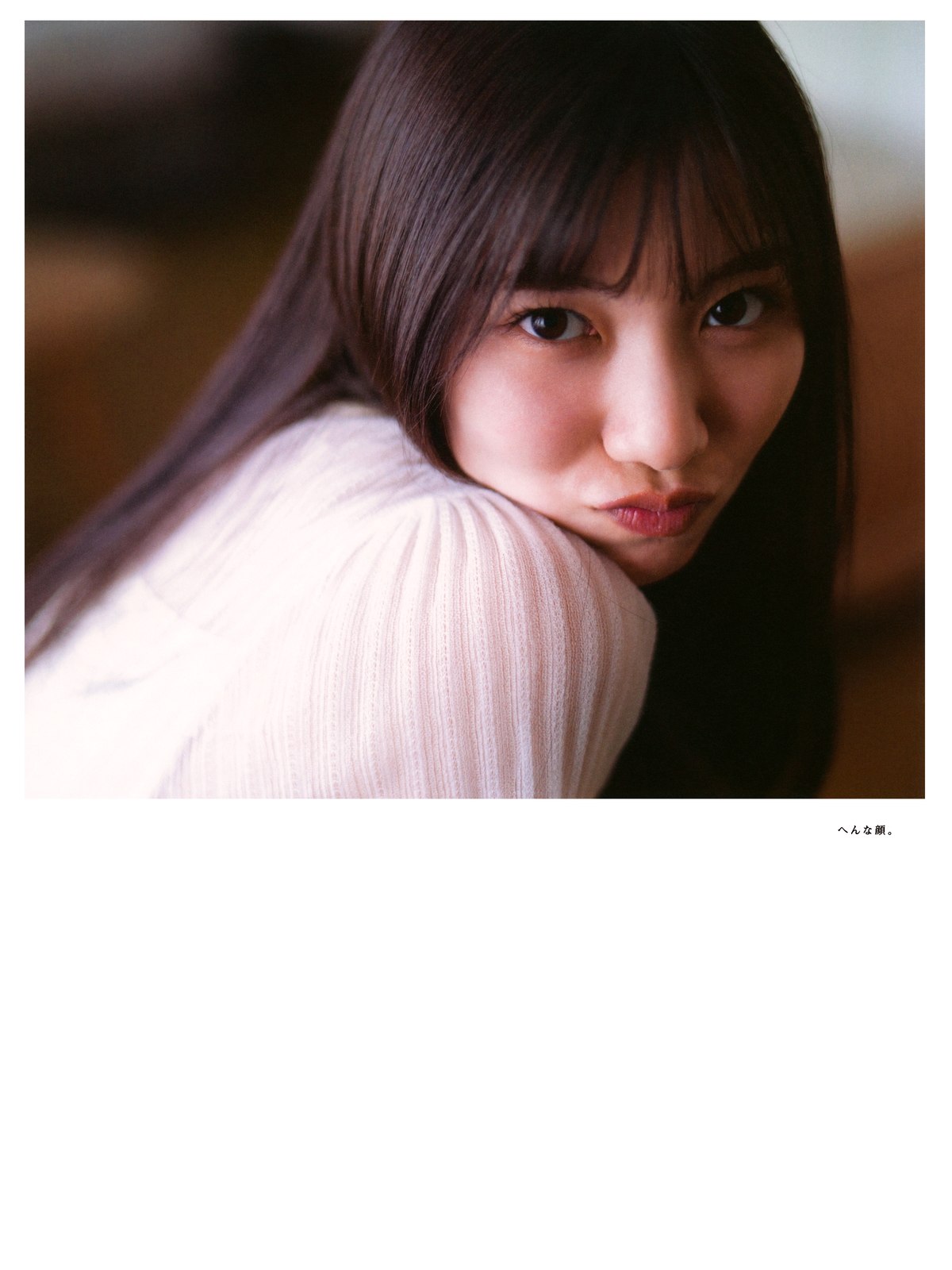 Photobook 2022 03 01 Hina Kawata 河田陽菜 1st Photobook Order Of Memories B 0081 3228828354.jpg