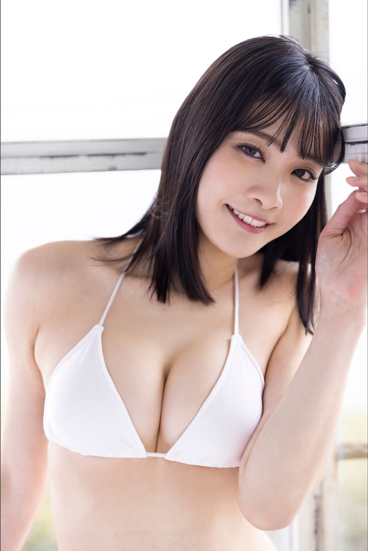 Photobook 2023 06 23 Saka Igarashi 五十嵐早香 Next Oshi Girl Vol 4 Yanmaga Digital Photo Collection 0007 8917418447.jpg