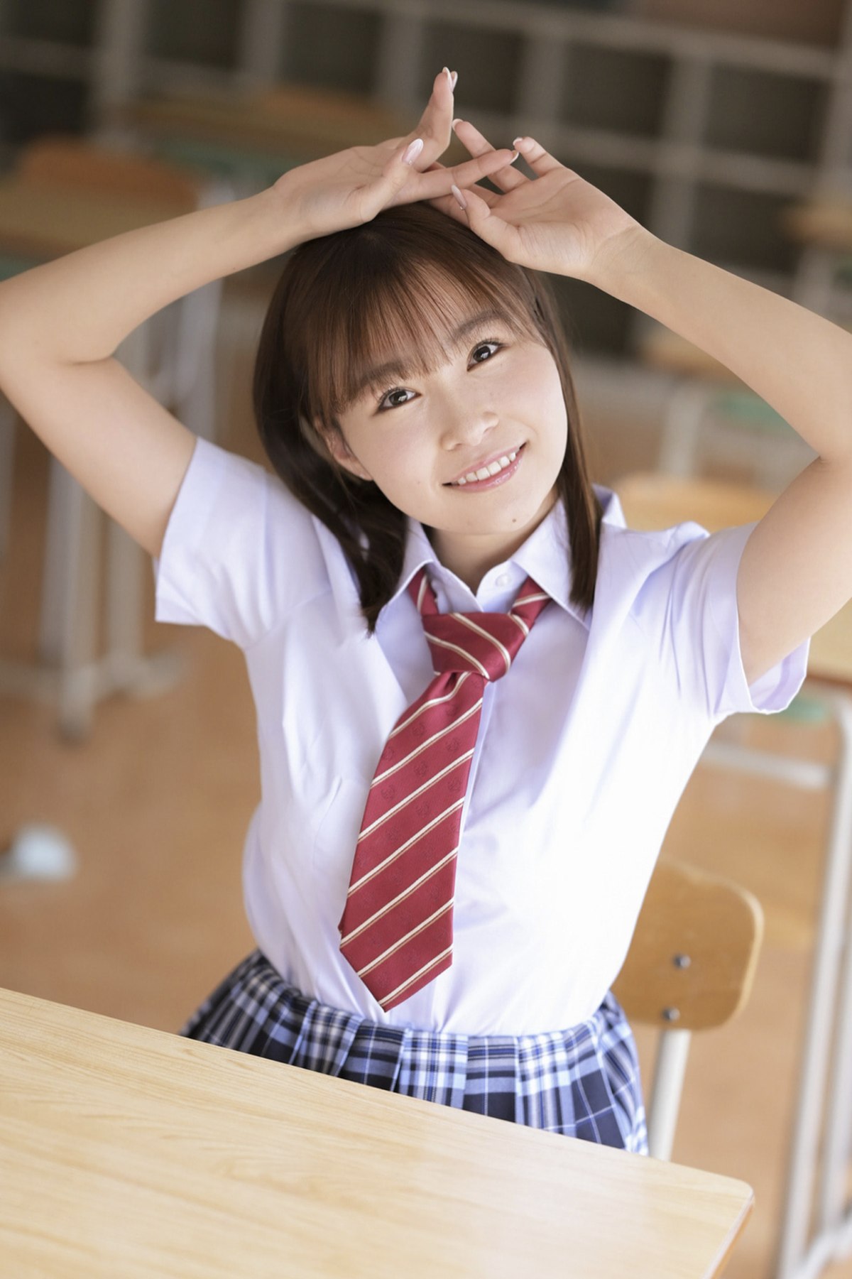 Photobook Asuna Kawai 河合あすな Gravure Photobook Aoharu 0003 3222360779.jpg