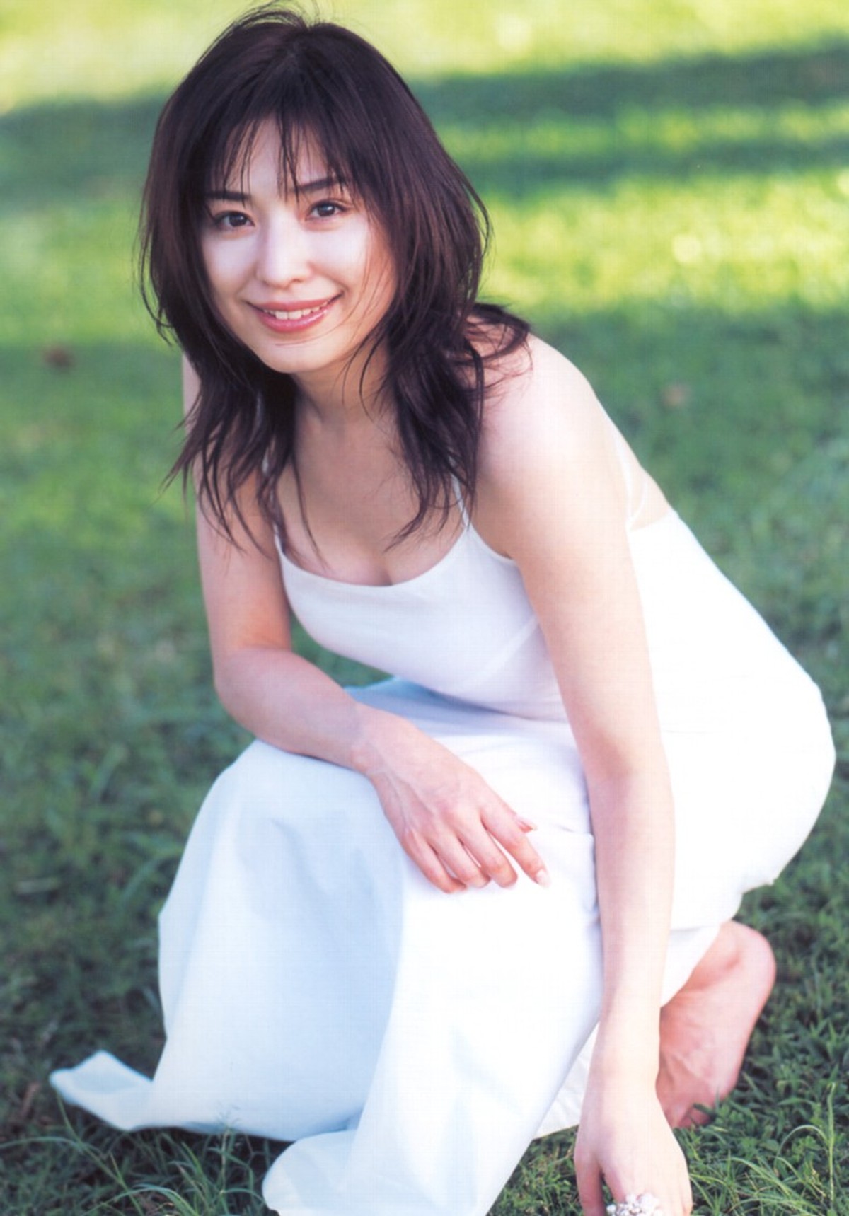 Photobook 2004 07 01 Haruka Nanami 名波はるか Natural Hard 0007 5636571911.jpg