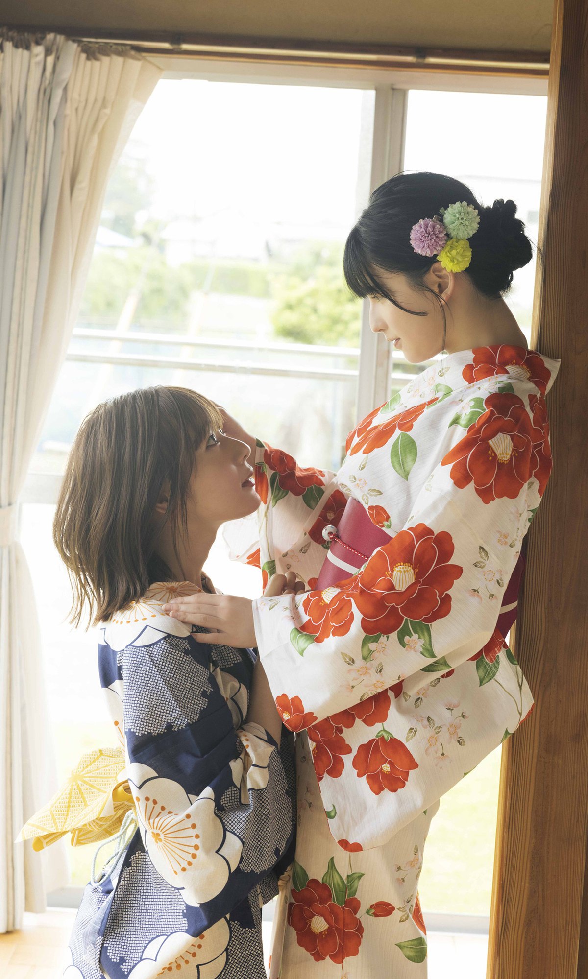 Weekly Photobook 2023 07 31 Yui Oku 奥ゆい And Anri Morishima 森嶋あんり Together Forever 0008 7666347387.jpg