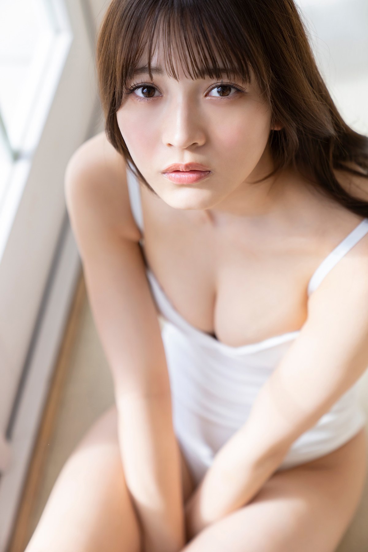 FLASH Photobook 2023 05 30 Nanako Kurosaki 黒嵜菜々子 Melting Young Lady 0031 5237166019.jpg