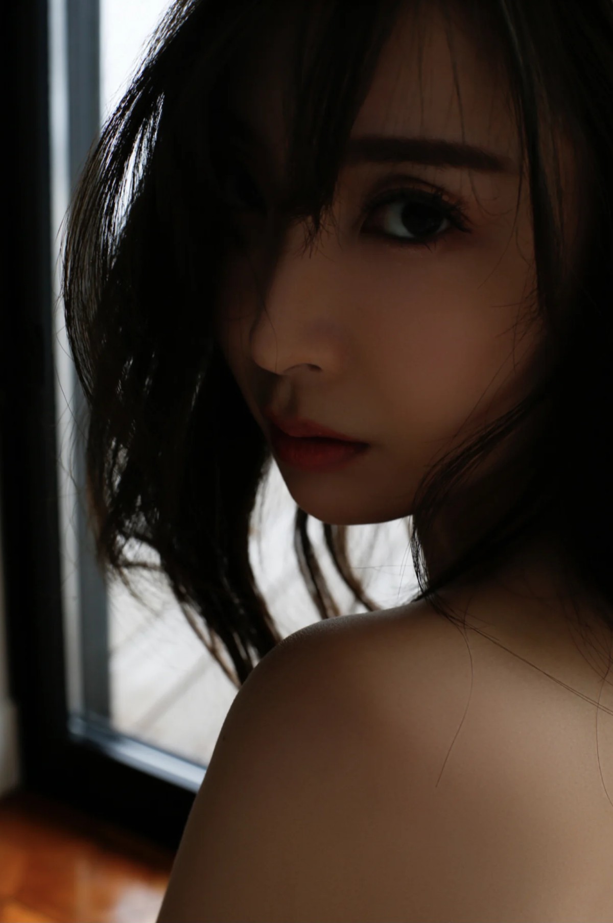 FRIDAYデジタル写真集 Ayumu Takeuchi 竹内渉 Bewitching Hips Vol 2 0024 6286518186.jpg