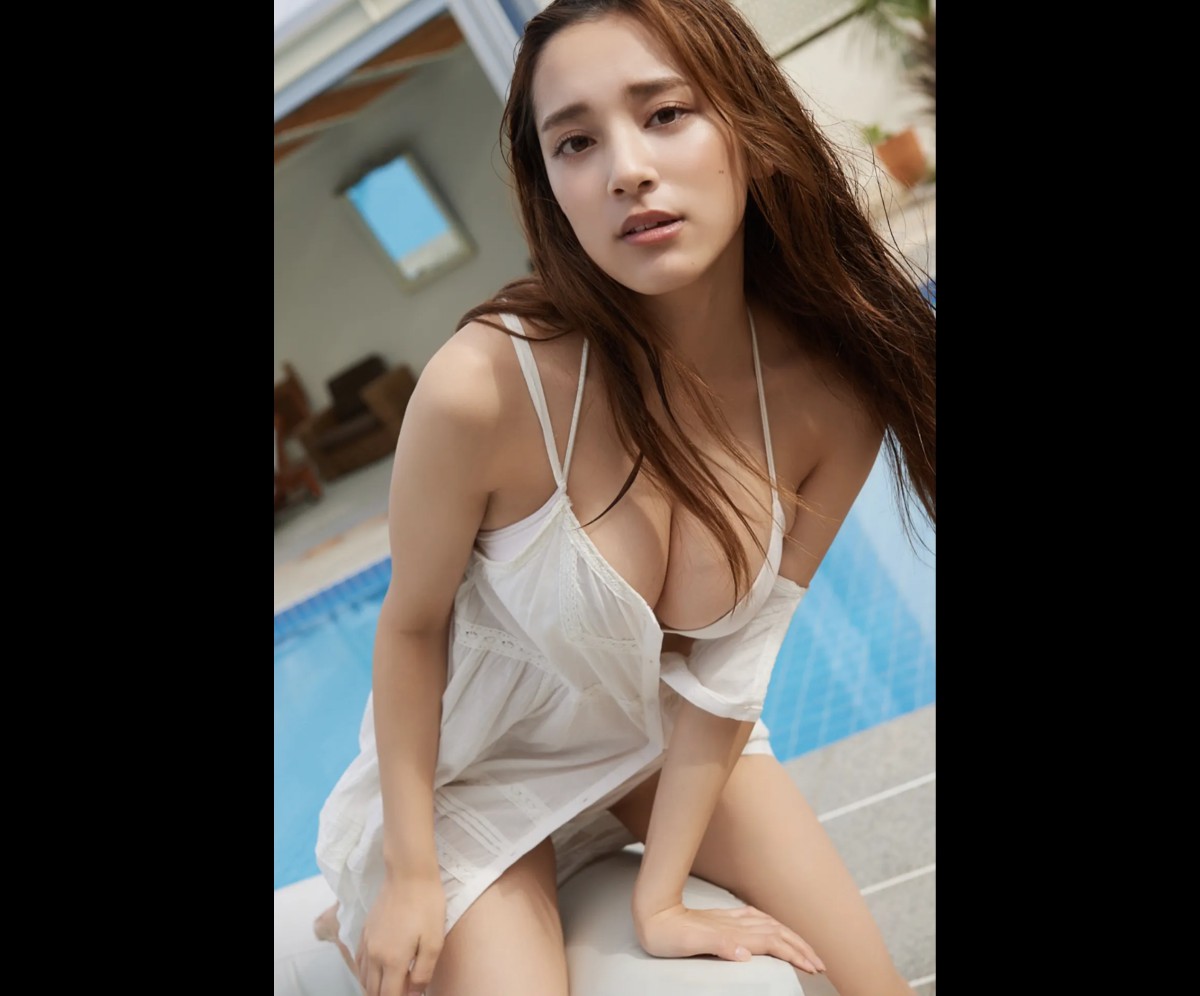 FRIDAYデジタル写真集 Sayaka Tomaru 都丸紗也華 F Cup Vol 1 0003 4406919098.jpg