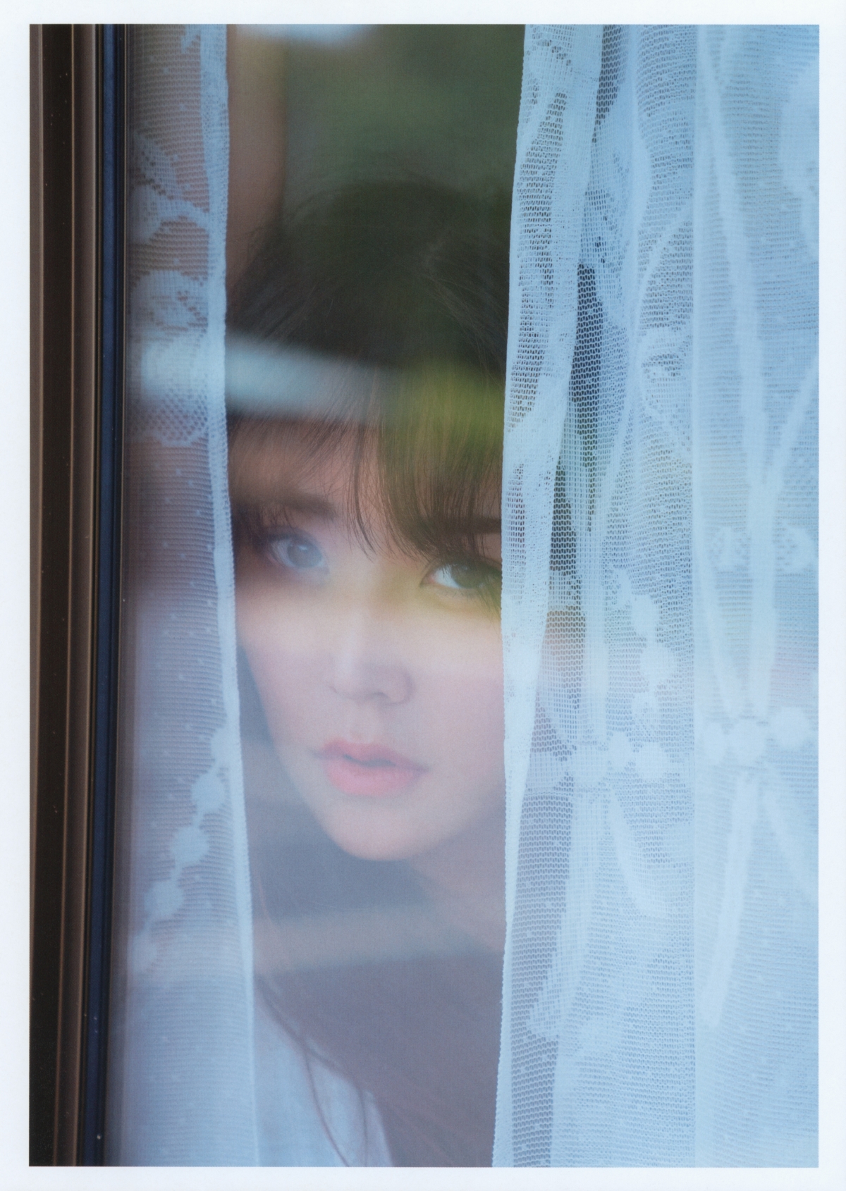 Photobook Miru Shiroma 白間美瑠 LOVE RUSH 0083 7030121625.jpg