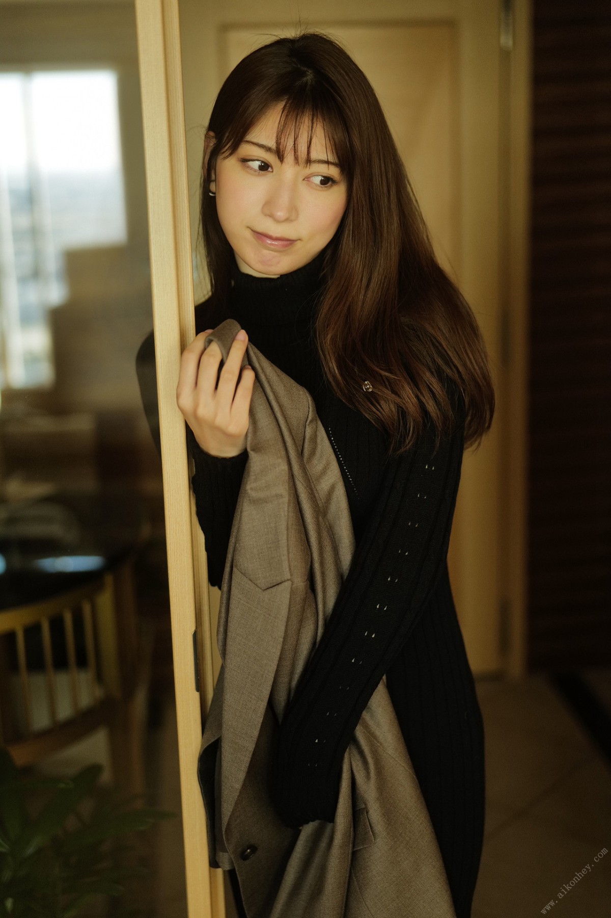 Post Digital Photo 2023 02 27 Risa Yukihira 雪平莉左 Sorry For Being Cute 0046 6657423744.jpg