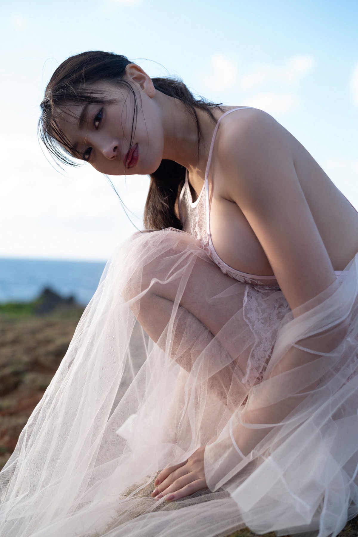 FRIDAY Digital Photobook 2023 03 20 Tomomi Morisaki 森咲智美 Nectar Vol 2 0002 1029255738.jpg