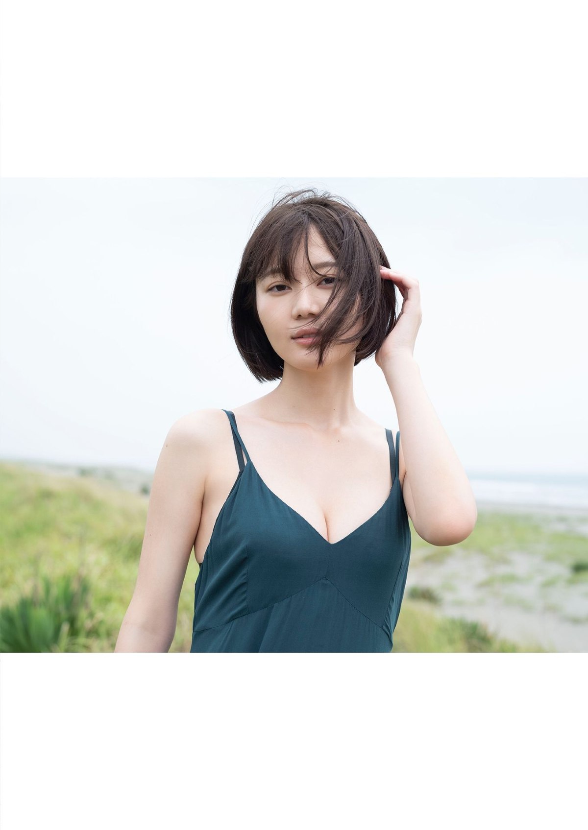 YJ Photobook 2022 10 22 Ikechan いけちゃん Mote Asobu 0001 1105576094.jpg