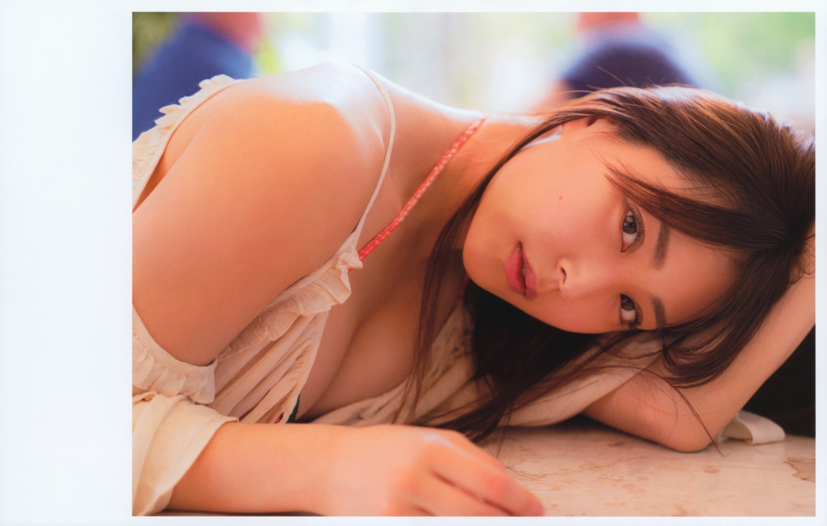 Photobook Miru Shiroma 白間美瑠 LOVE RUSH 0034 6084204203.jpg