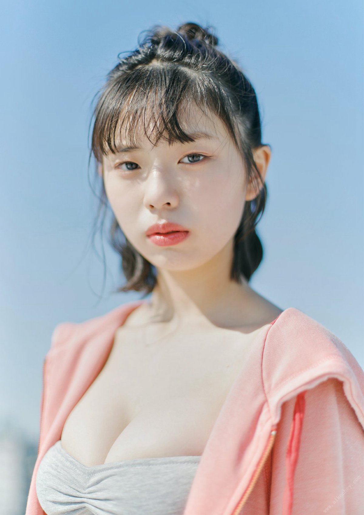 Photobook 菊地姫奈 青春シンドローム完全版 BUBKAデジタル写真集 0034 5262837041.jpg