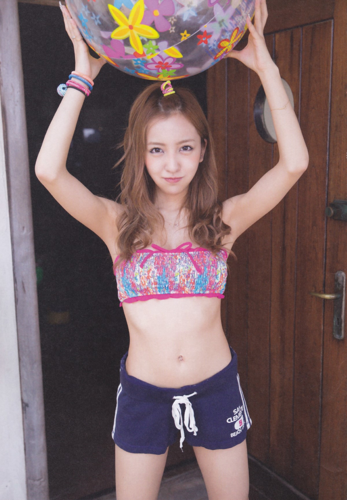 Photobook Tomomi Itano 板野友美 KB48 Graduation Commemorative Photobook Tomochin 0088 5600451281.jpg