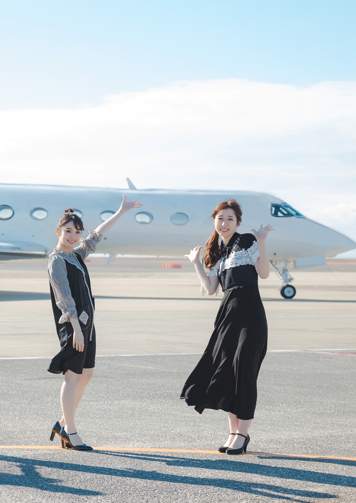 Photobook 2023 04 28 TEAM SHACHI Air Travel From Centrair Spi 0057 3402605129.jpg