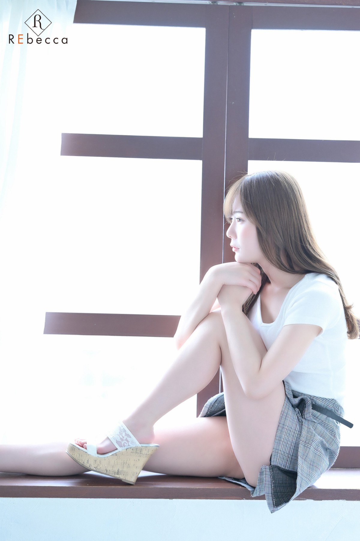 Photobook Miru 新しい私が待ってる miru S級アイドル Rebecca 0002 9016260477.jpg