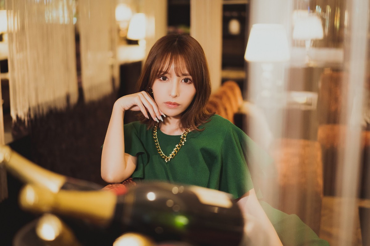 Weekly Photobook Mayuki Ito 伊藤舞雪 LadyMary 04 0091 3252576823.jpg