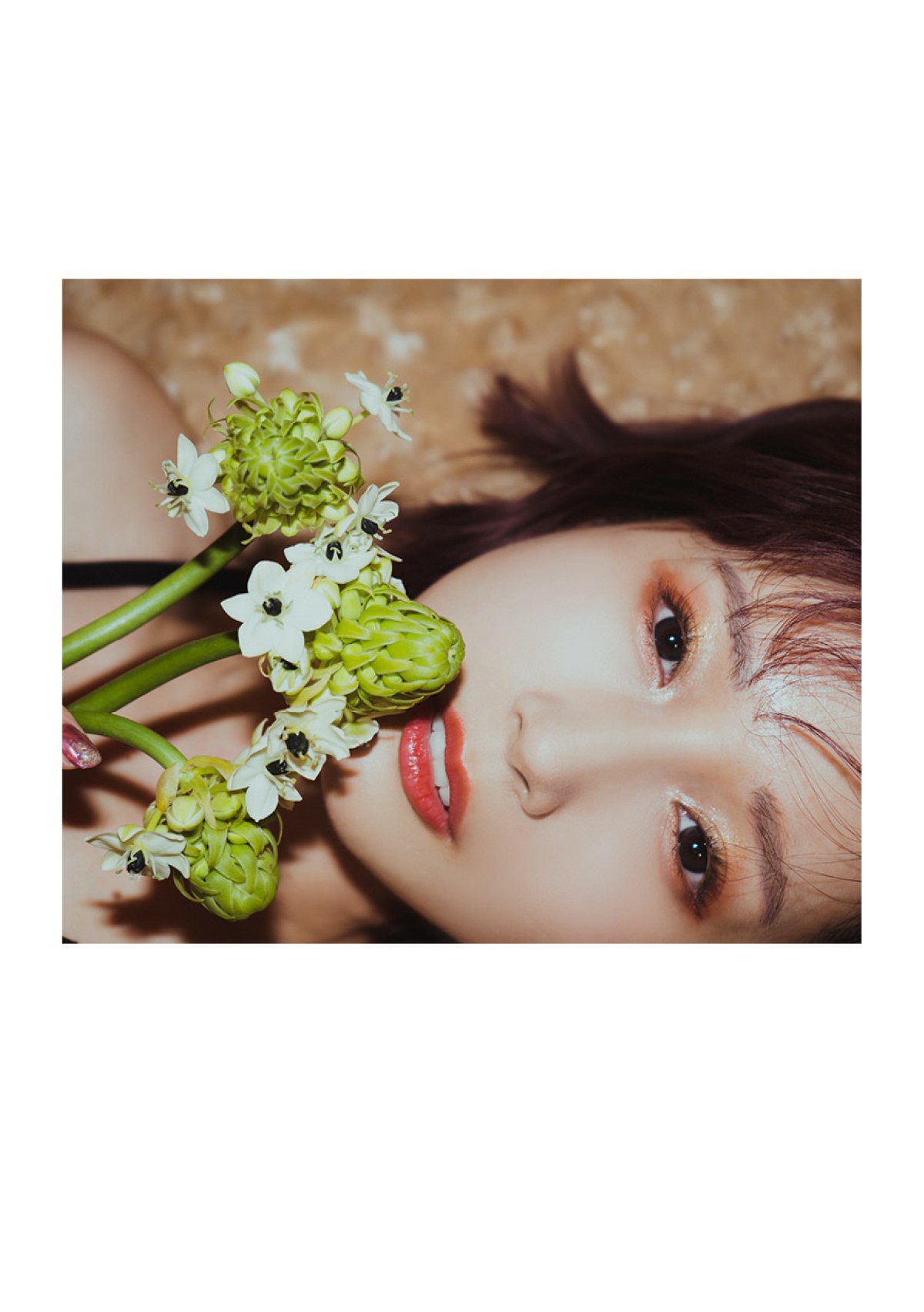 Photobook Minami Kojima 小島みなみ Escape No Watermark 0042 4023402384.jpg