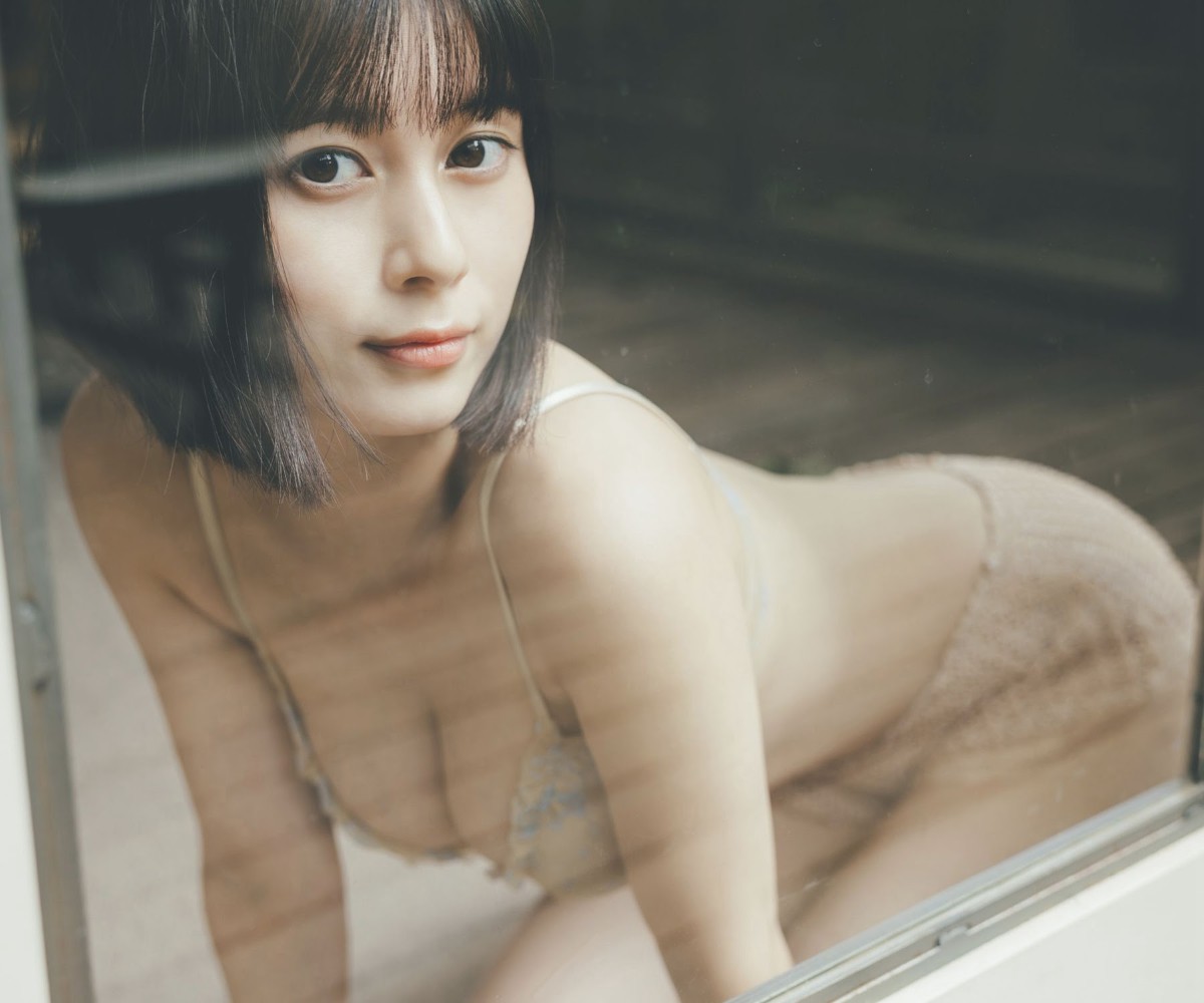 Weekly Photobook Sakurako Okubo 大久保桜子 Dearest 0014 8774285674.jpg