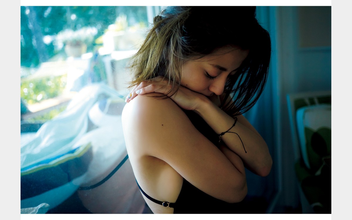 Photobook 2016 08 27 Yumi Sugimoto 杉本有美 Its Me No Watermark 0040 0764340550.jpg