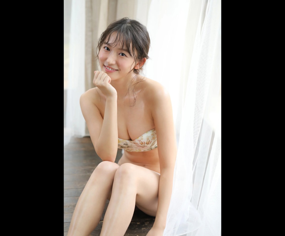 FRIDAYデジタル写真集 Shida Nene 志田音々 Lovely 1000 0065 4620375522.jpg