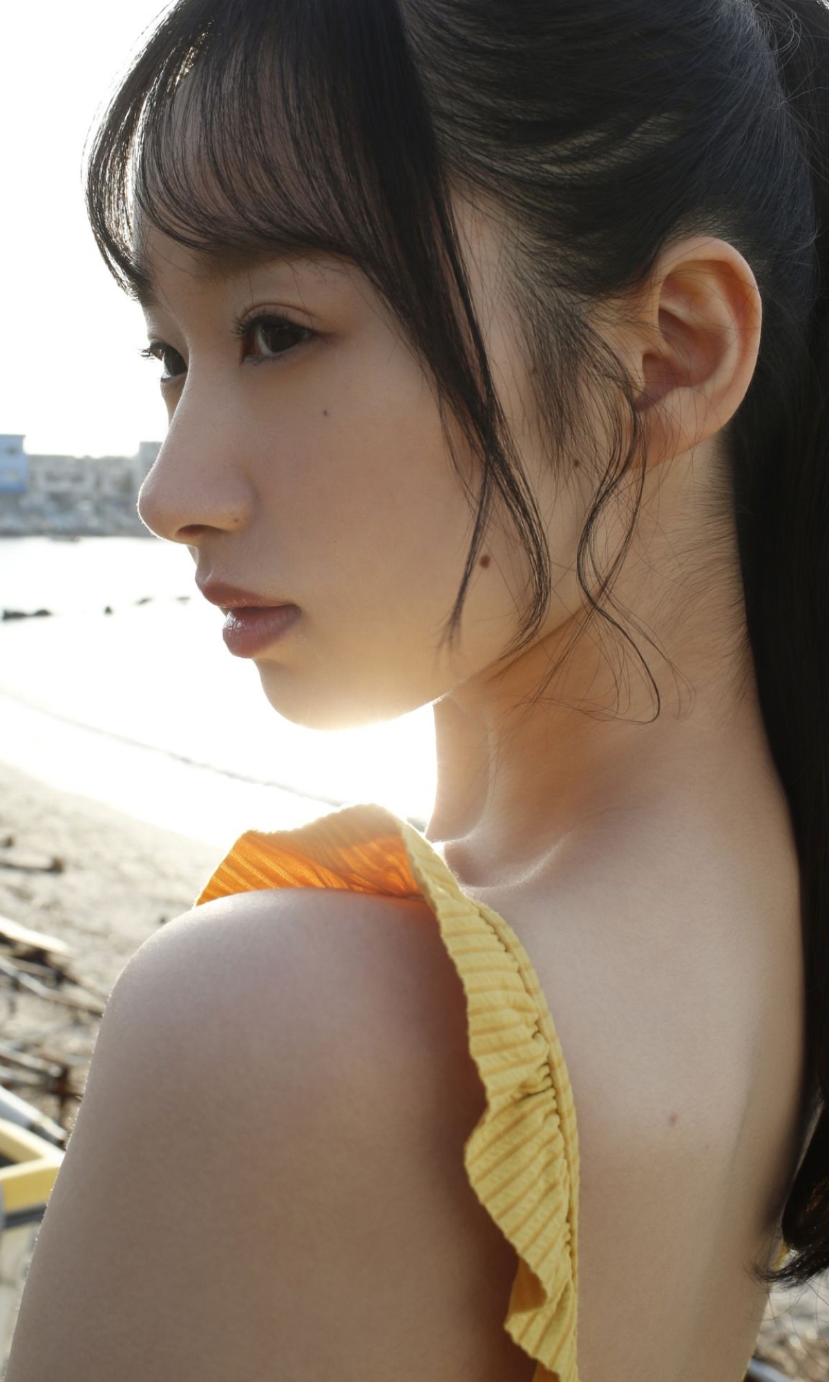 Weekly Photobook Yui Tsuji 辻優衣 Living In Oita Prefecture A Leisurely Girl 0032 6351946748.jpg