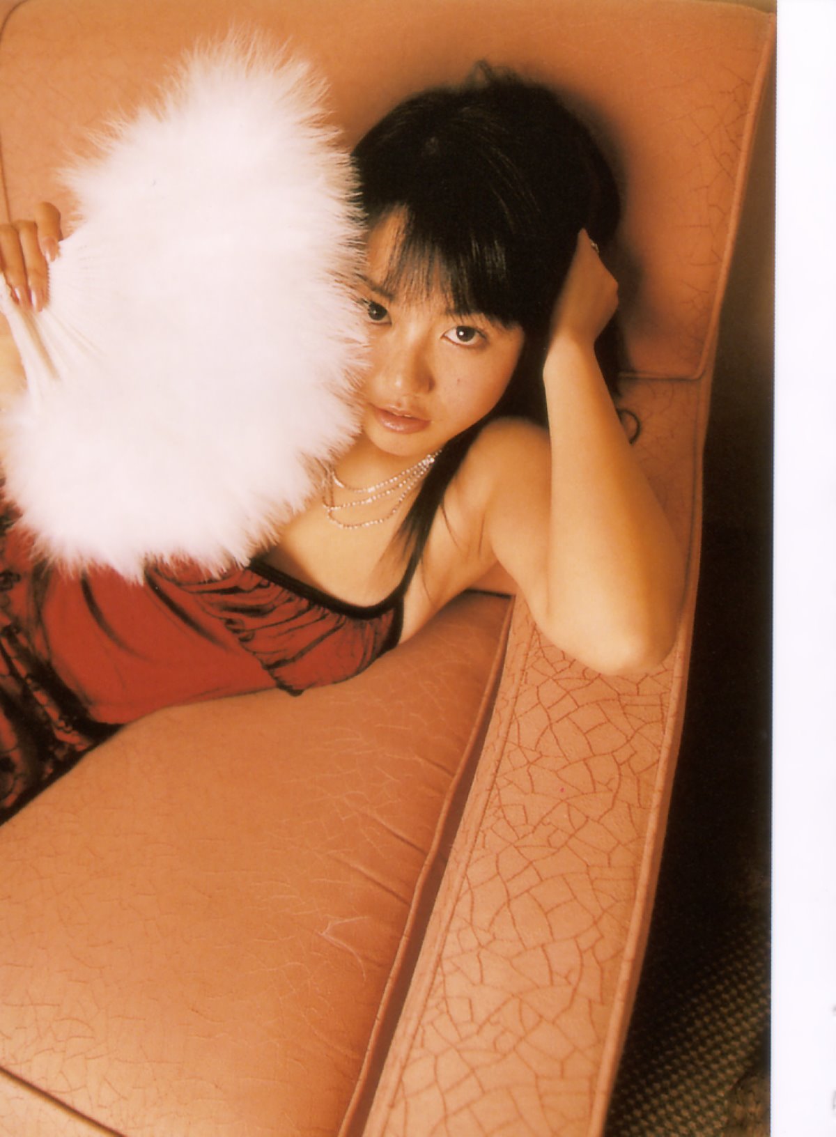 Photobook Sayaka Isoyama 磯山さやか Secret 0092 2963855843.jpg