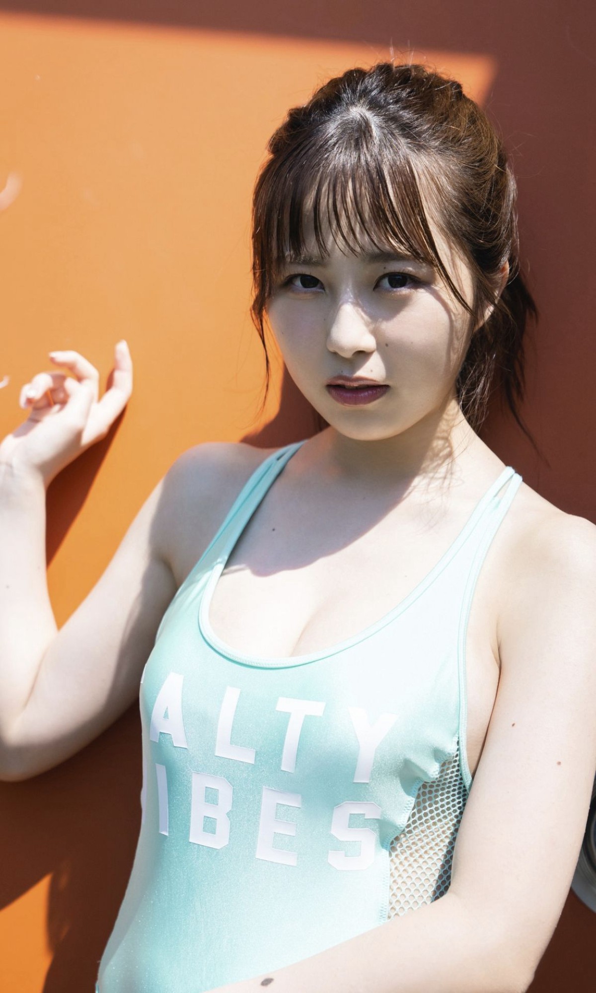 Weekly Photobook Yuka Natsumi 夏未ゆうか Juicy Pop 0014 5029208506.jpg