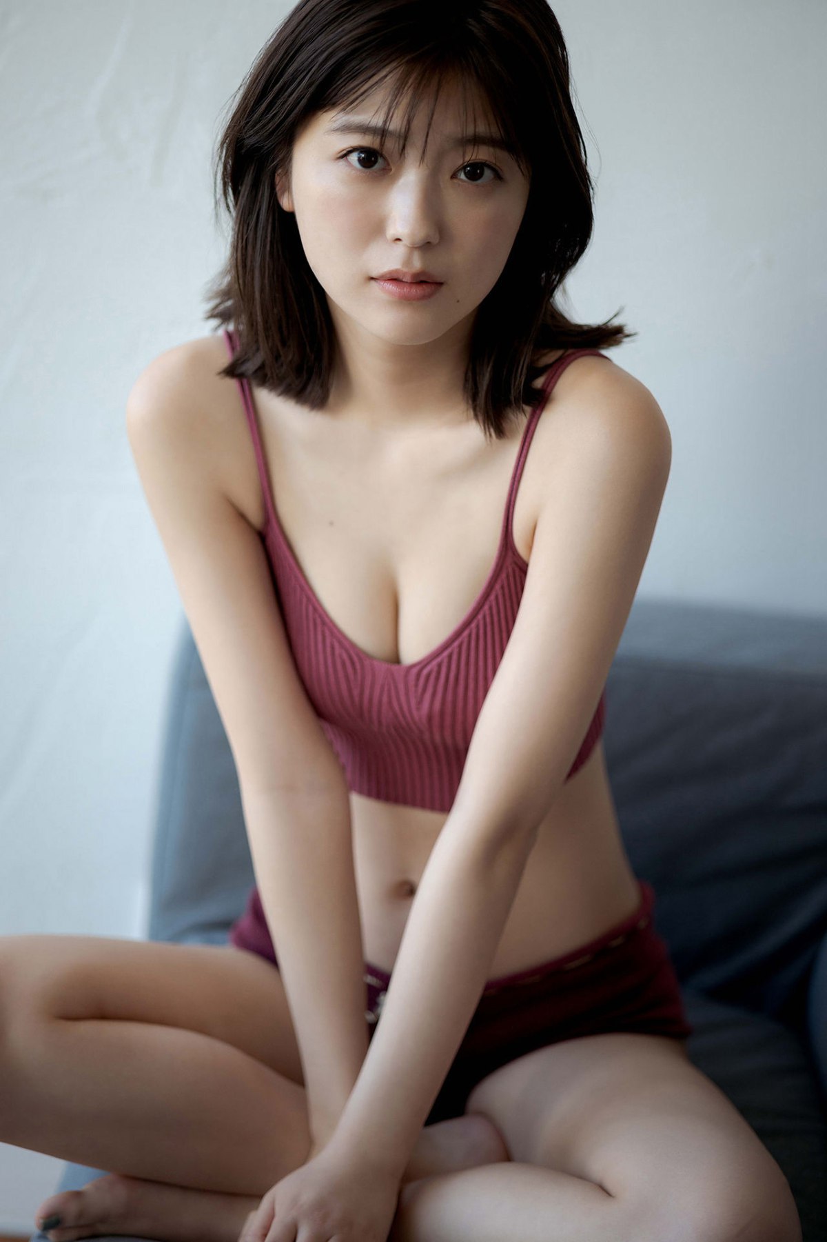 FRIDAY Digital Photobook Mio Kudo 工藤美桜 While Shining 0052 8355944867.jpg