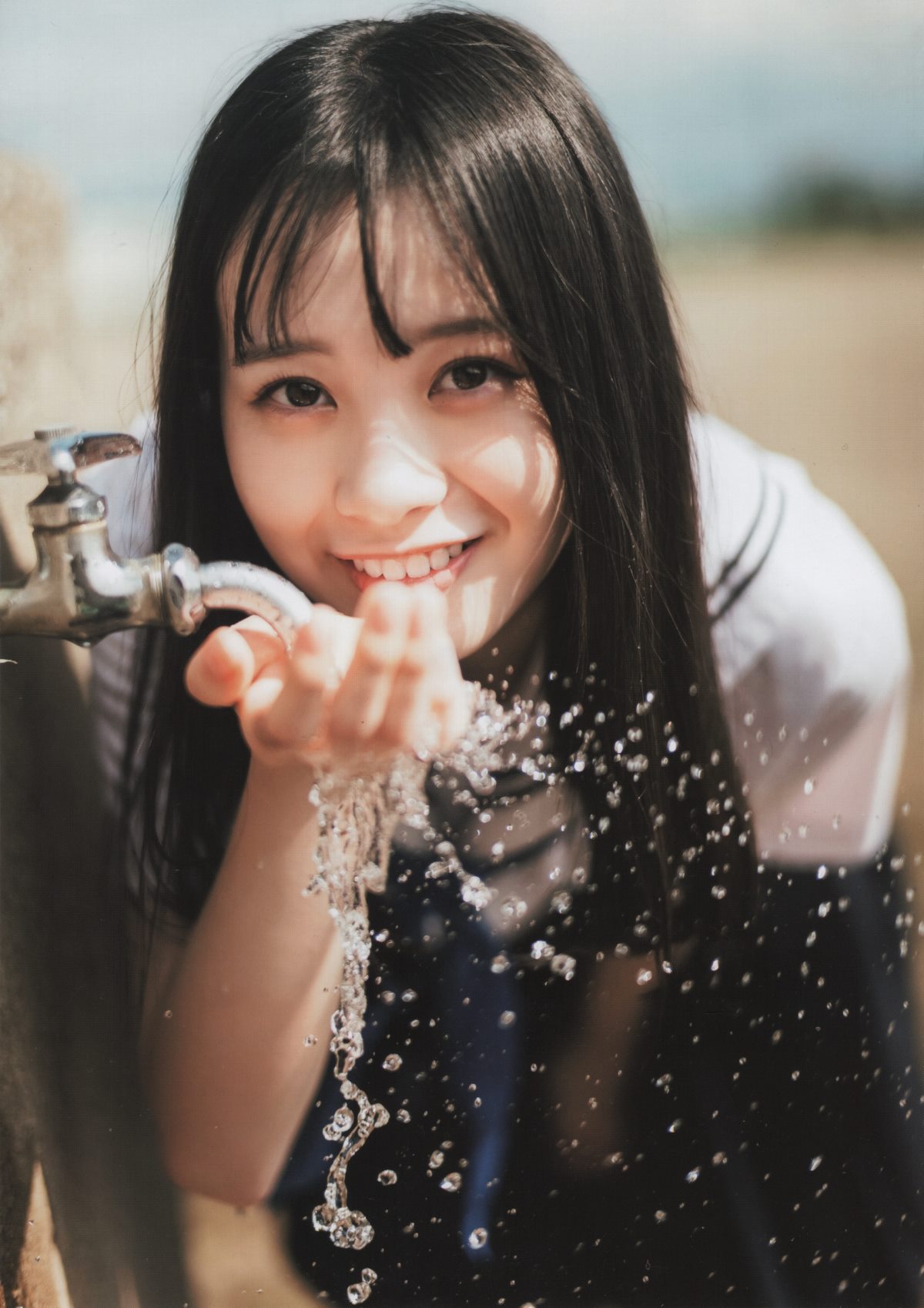 Photobook Yui Yokoyama 横山結衣 1st Photobook Immature Light 未熟な光 2021 02 22 0017 9253765441.jpg