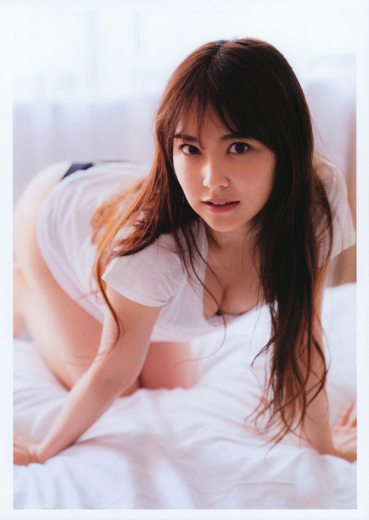 Photobook Miru Shiroma 白間美瑠 LOVE RUSH 0081 4162022586.jpg