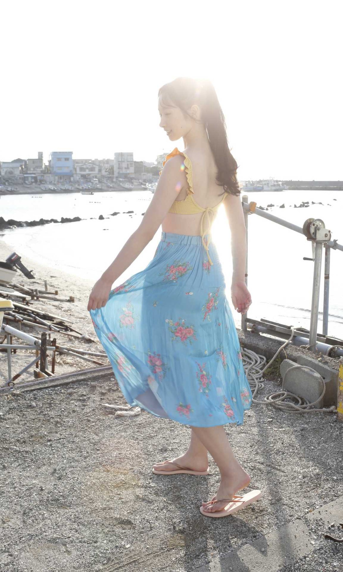 Weekly Photobook Yui Tsuji 辻優衣 Living In Oita Prefecture A Leisurely Girl 0031 6712849690.jpg