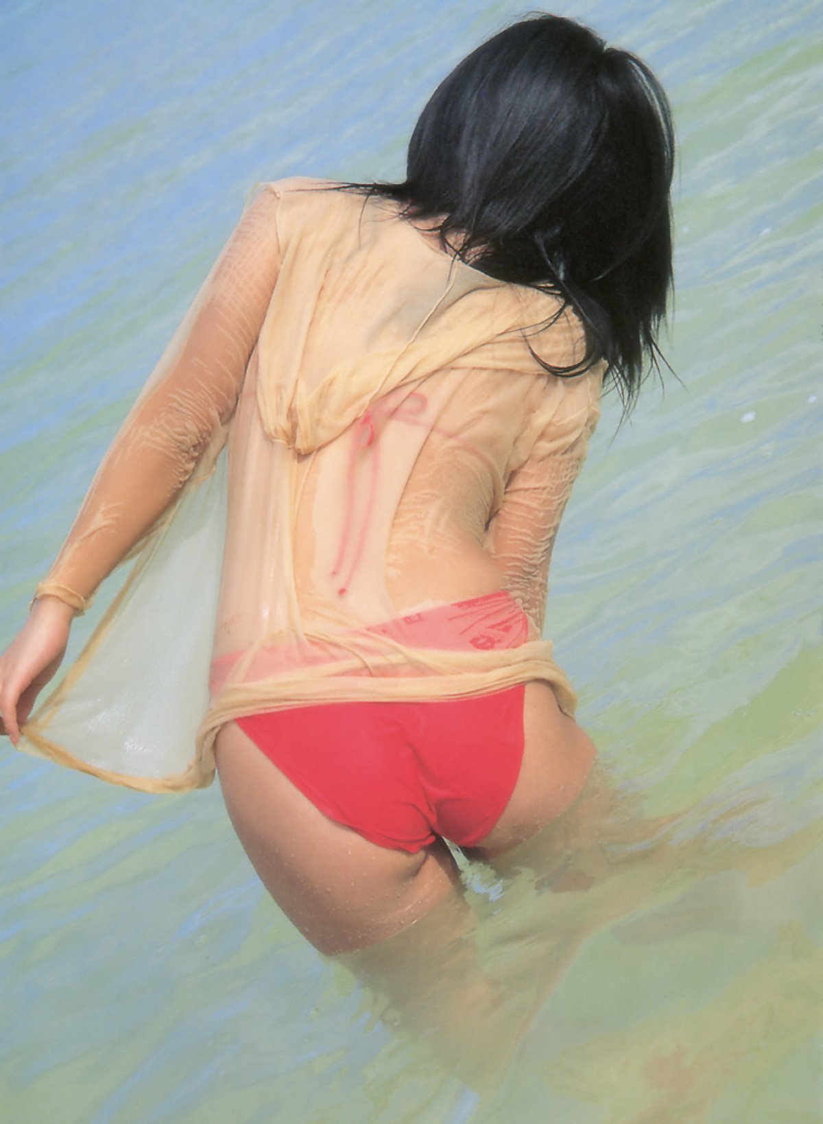 Photobook Sayaka Isoyama 磯山さやか Secret 0074 5950286317.jpg