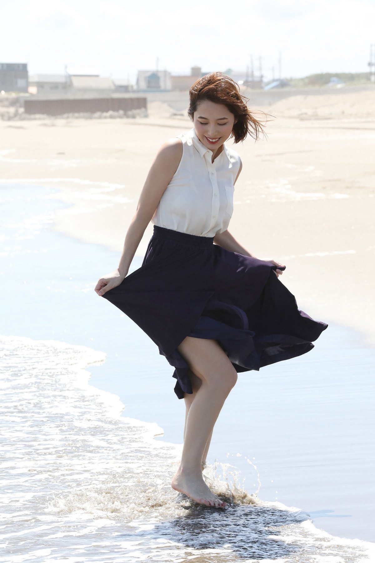 Photobook Misumi Shiochi 塩地美澄 Sensual Trip with Japan No 1 Pheromone Beauty Ana 0006 4697295940.jpg