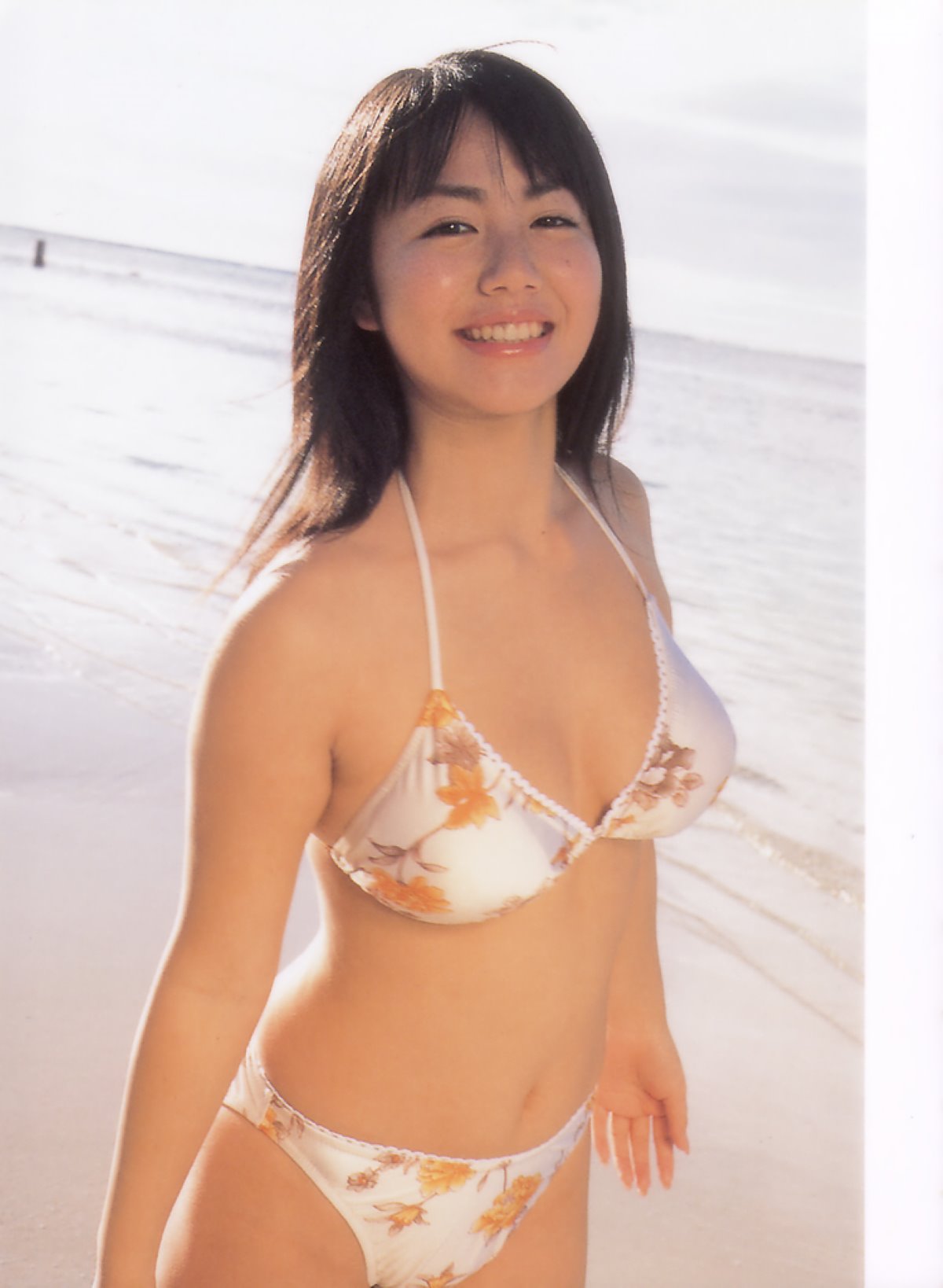 Photobook Sayaka Isoyama 磯山さやか Secret 0032 2898164233.jpg