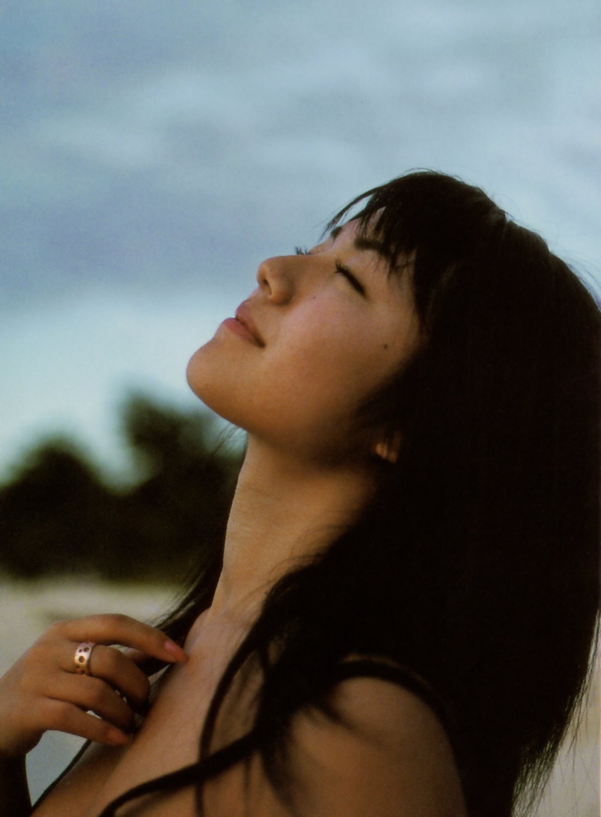 Photobook Sayaka Isoyama 磯山さやか Secret 0088 7754758164.jpg