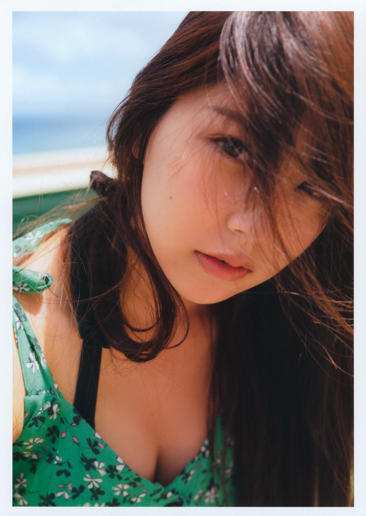 Photobook Miru Shiroma 白間美瑠 LOVE RUSH 0071 8232885693.jpg
