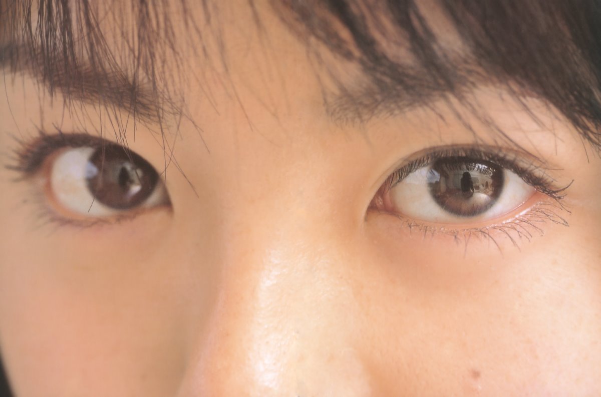 Photobook Sayaka Isoyama 磯山さやか Secret 0112 6444797159.jpg