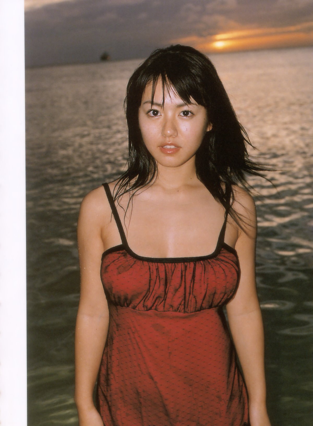 Photobook Sayaka Isoyama 磯山さやか Secret 0089 2591305978.jpg