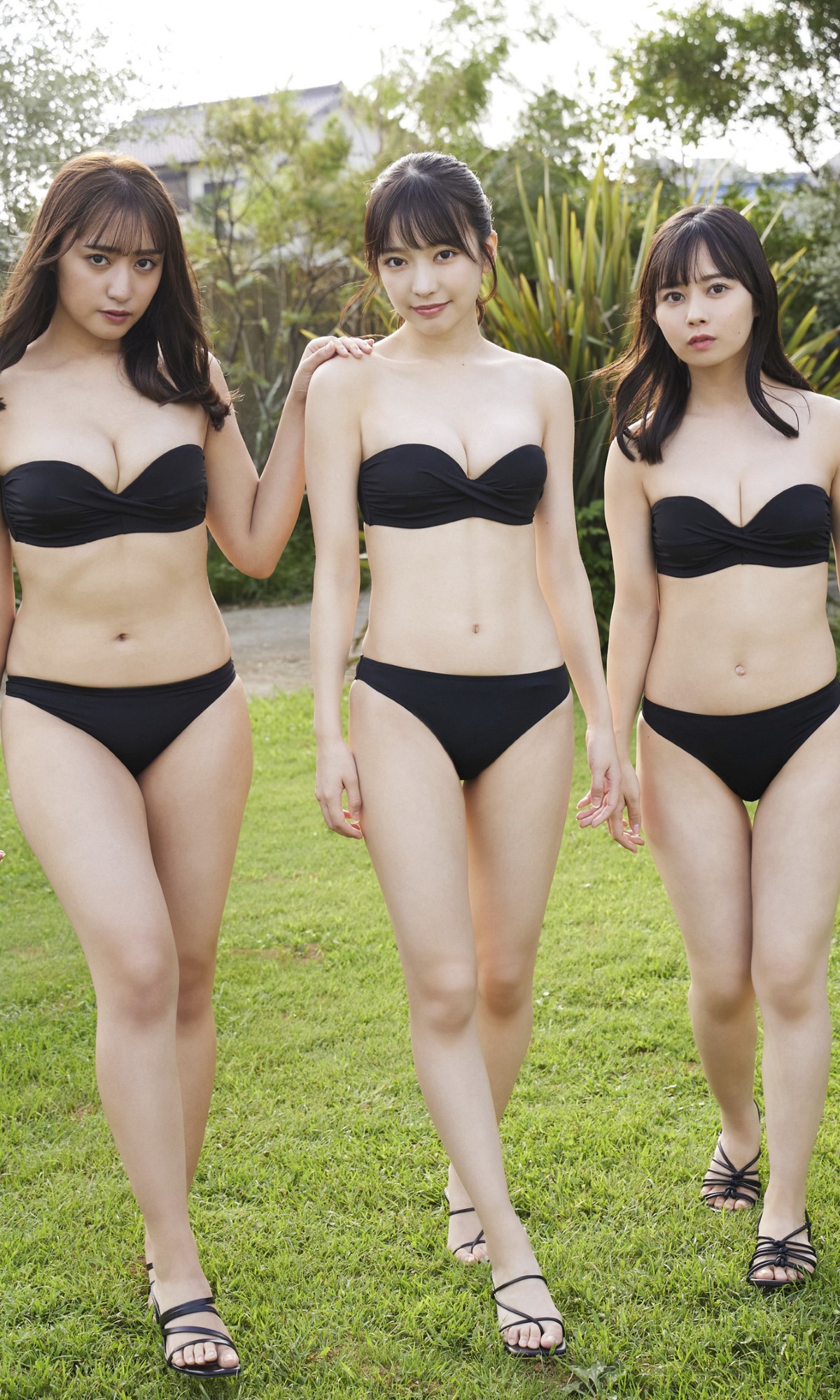 Photobook 2022 10 31 Akane Yoshizawa 吉沢朱音 Unprecedented 0017 2879683312.jpg